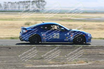 media/Jun-01-2024-CalClub SCCA (Sat) [[0aa0dc4a91]]/Group 5/Race/